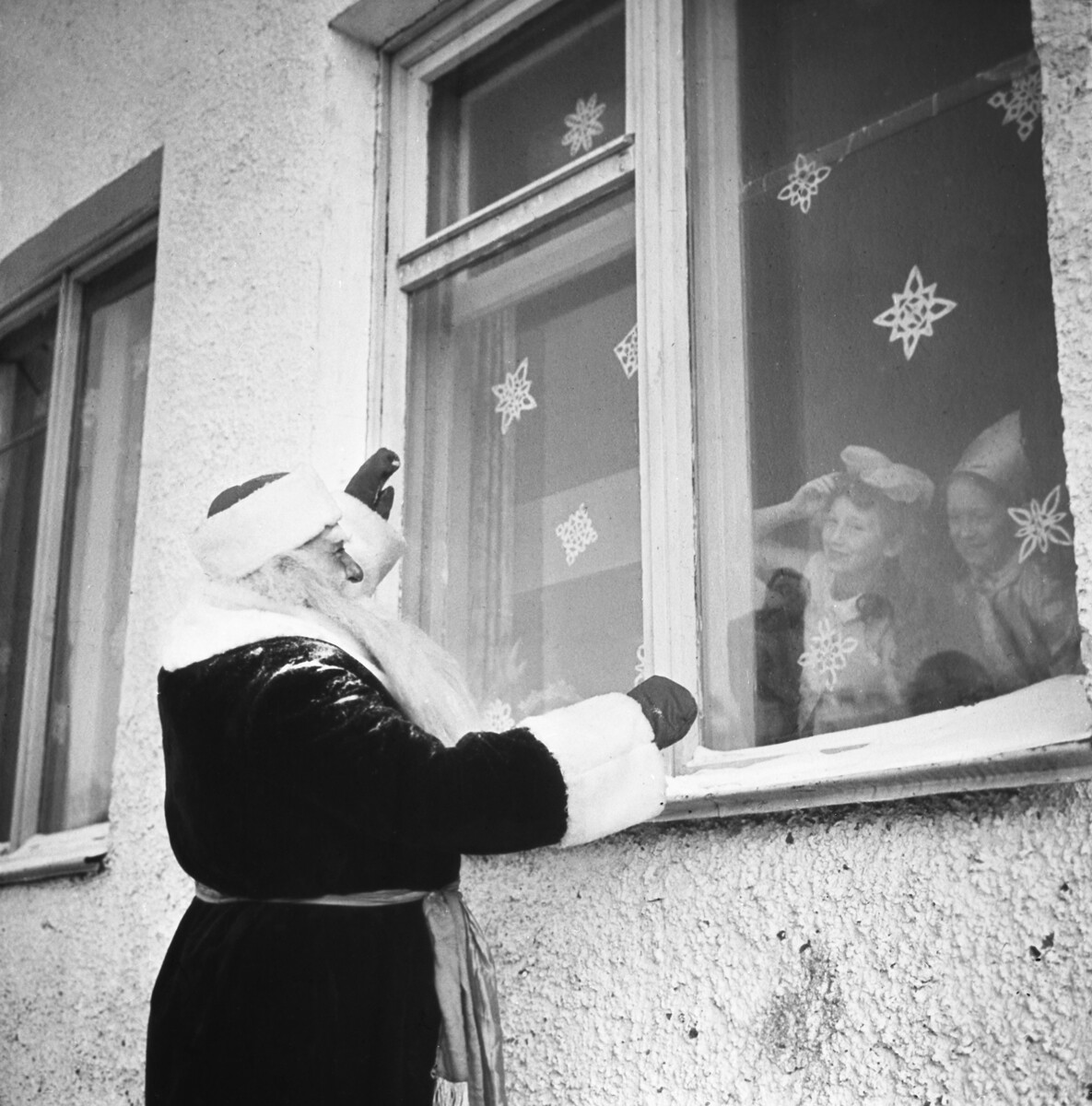 Grandfather Frost in Magadan, 1967.