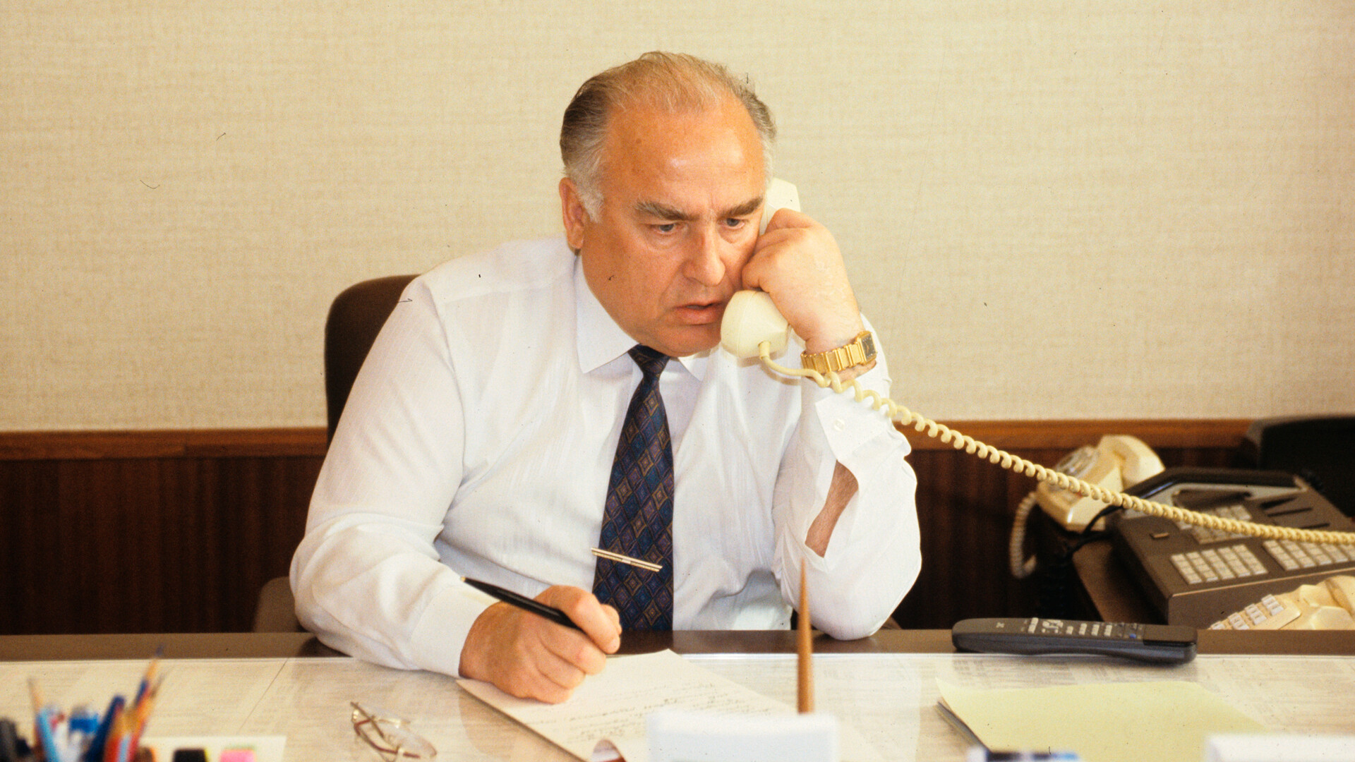 Премьер министр черномырдин. Черномырдин 1993. Черномырдин 1992.