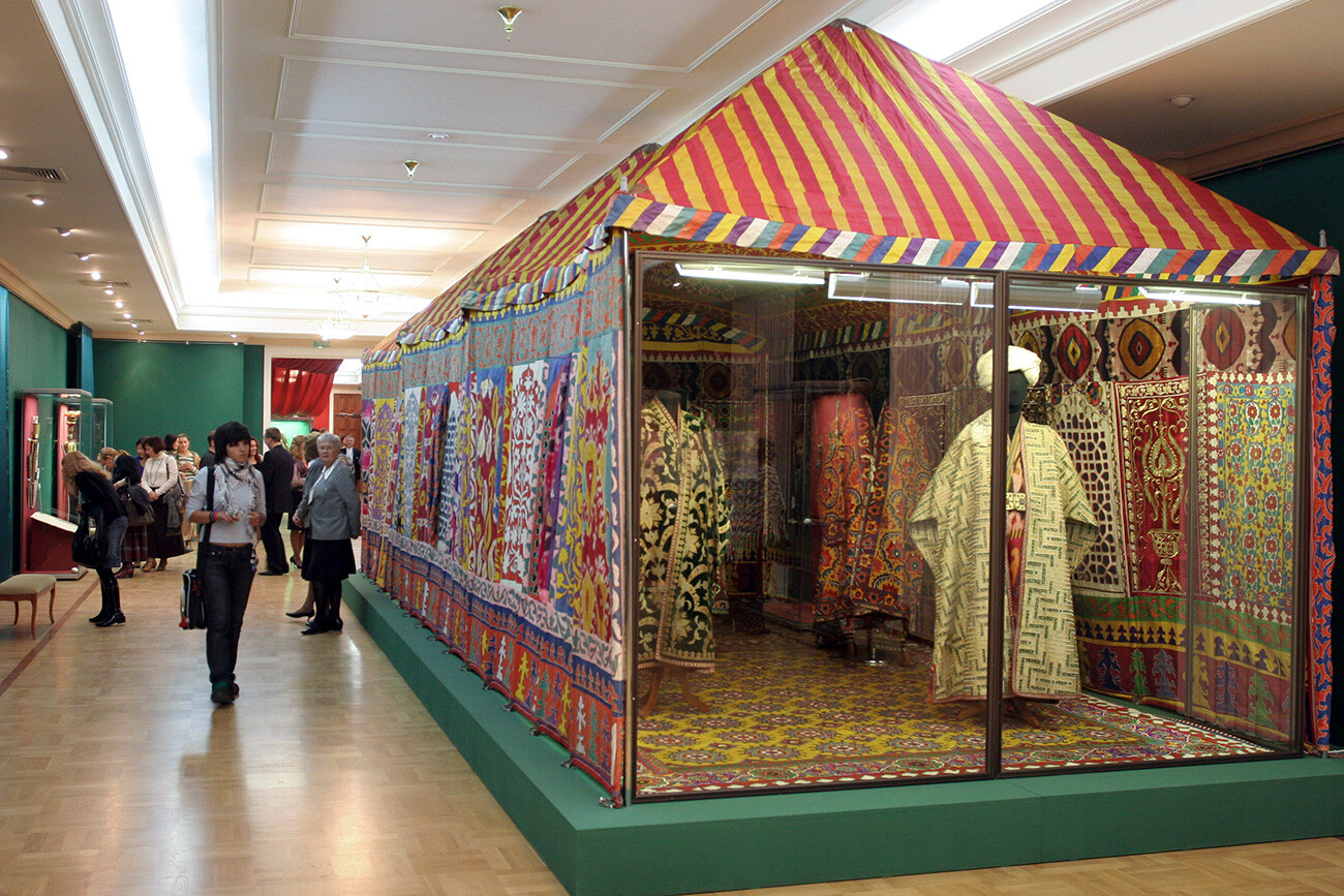 Exposition De la Chine à l'Europe. Art du monde islamique au centre Ermitage-Kazan