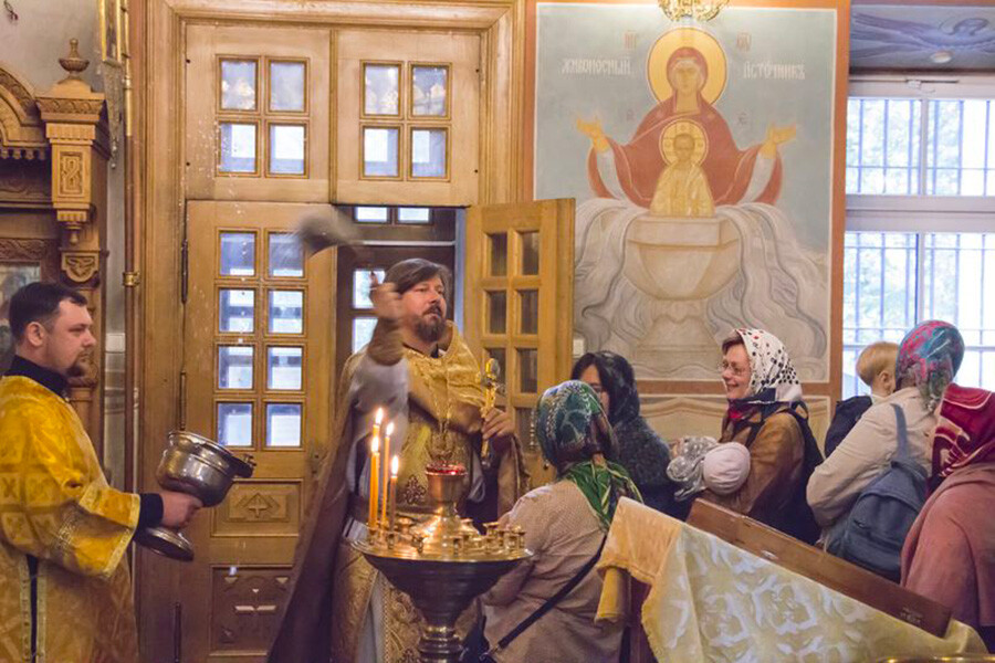 Festive prayer service on Indictus - Church New Year - in the village of Fedosyin (Novoperedelkino) 