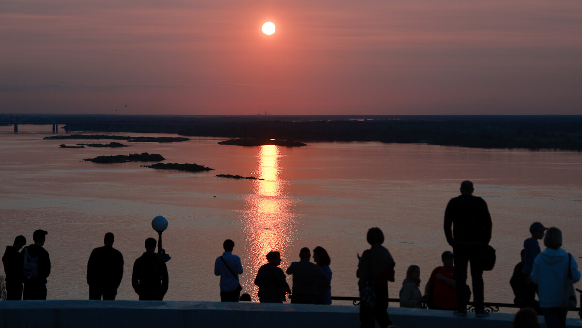 Nižni Novgorod. Sončni zahod nad Volgo