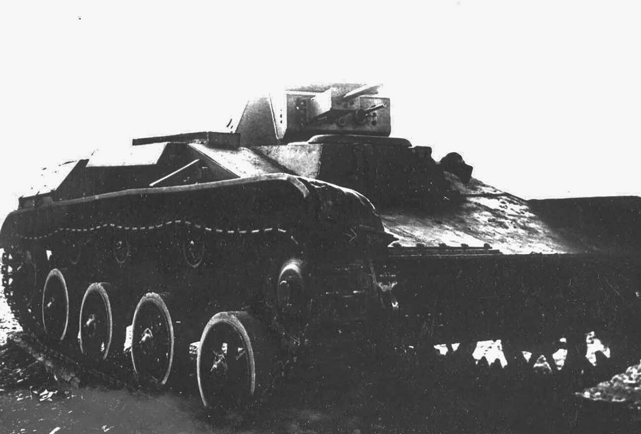 'Malyutka' T-60 light tank.