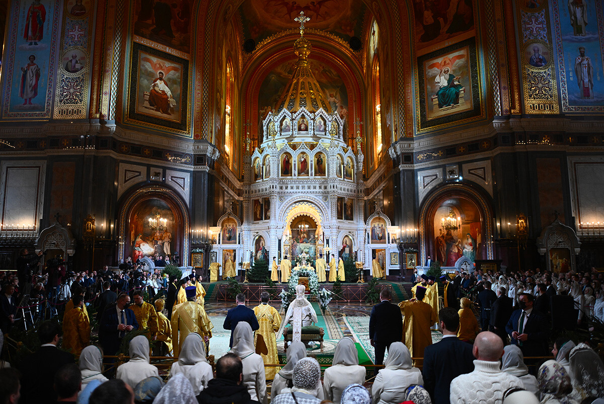 Patriarch Kirill von Moskau und ganz Russland während eines Festgottesdienstes anlässlich der Geburt Christi in der Christ-Erlöser-Kathedrale in Moskau.