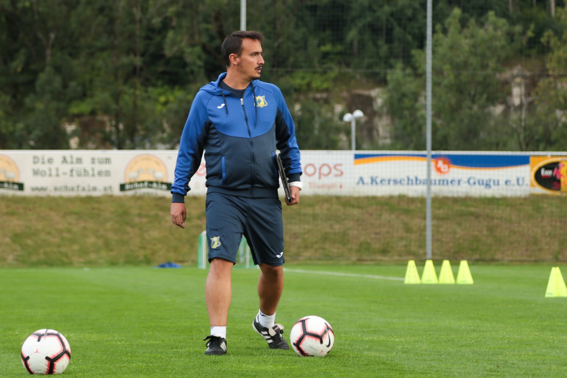 El entrenador-analista del FC Rostov Jonatan Alba.