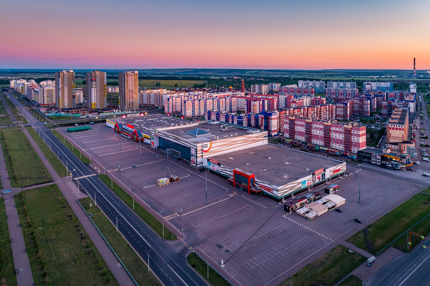 Local mall in Sterlitamak.