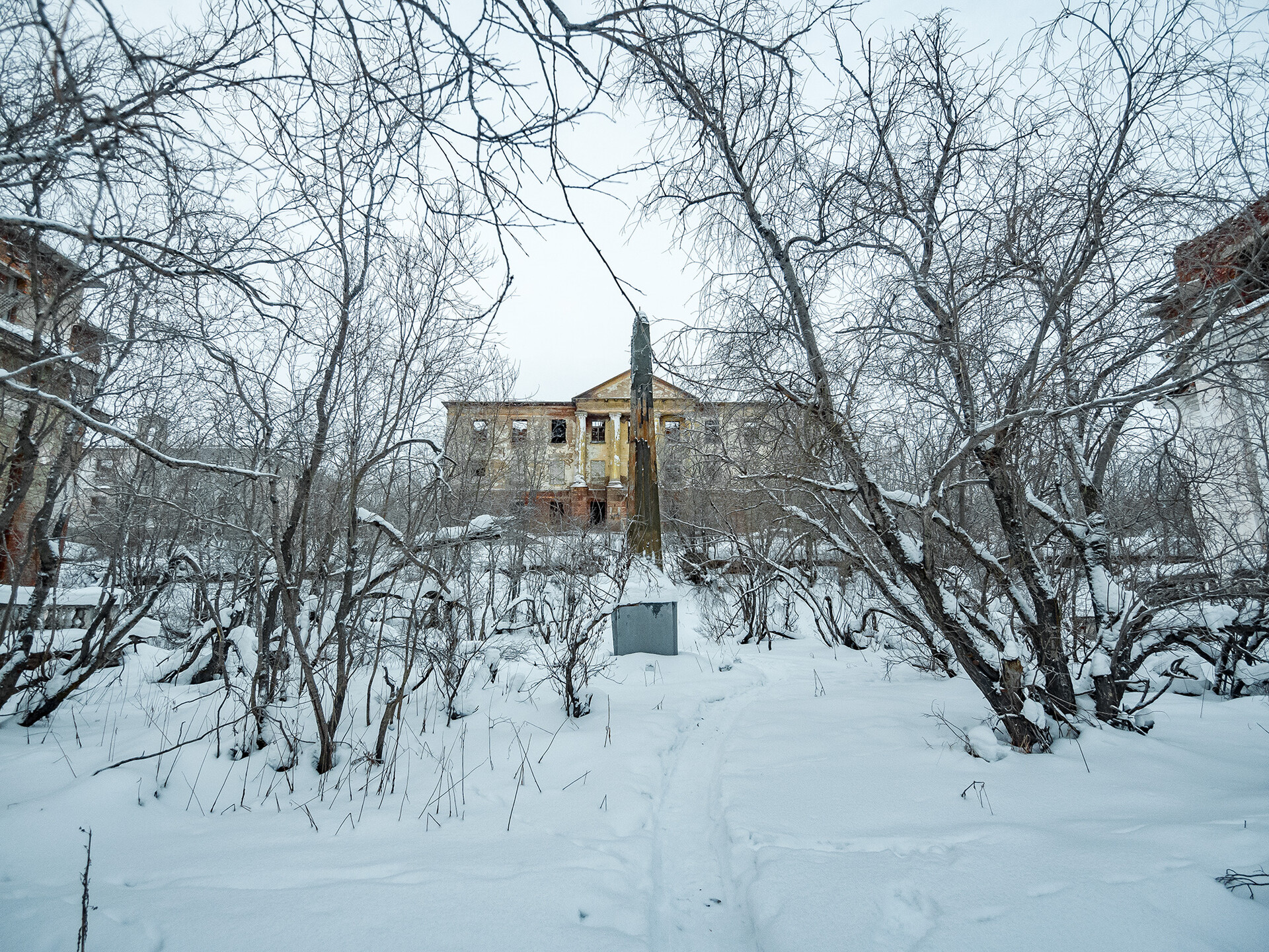 Ghost village Rudnik in Vorkuta (PHOTOS)