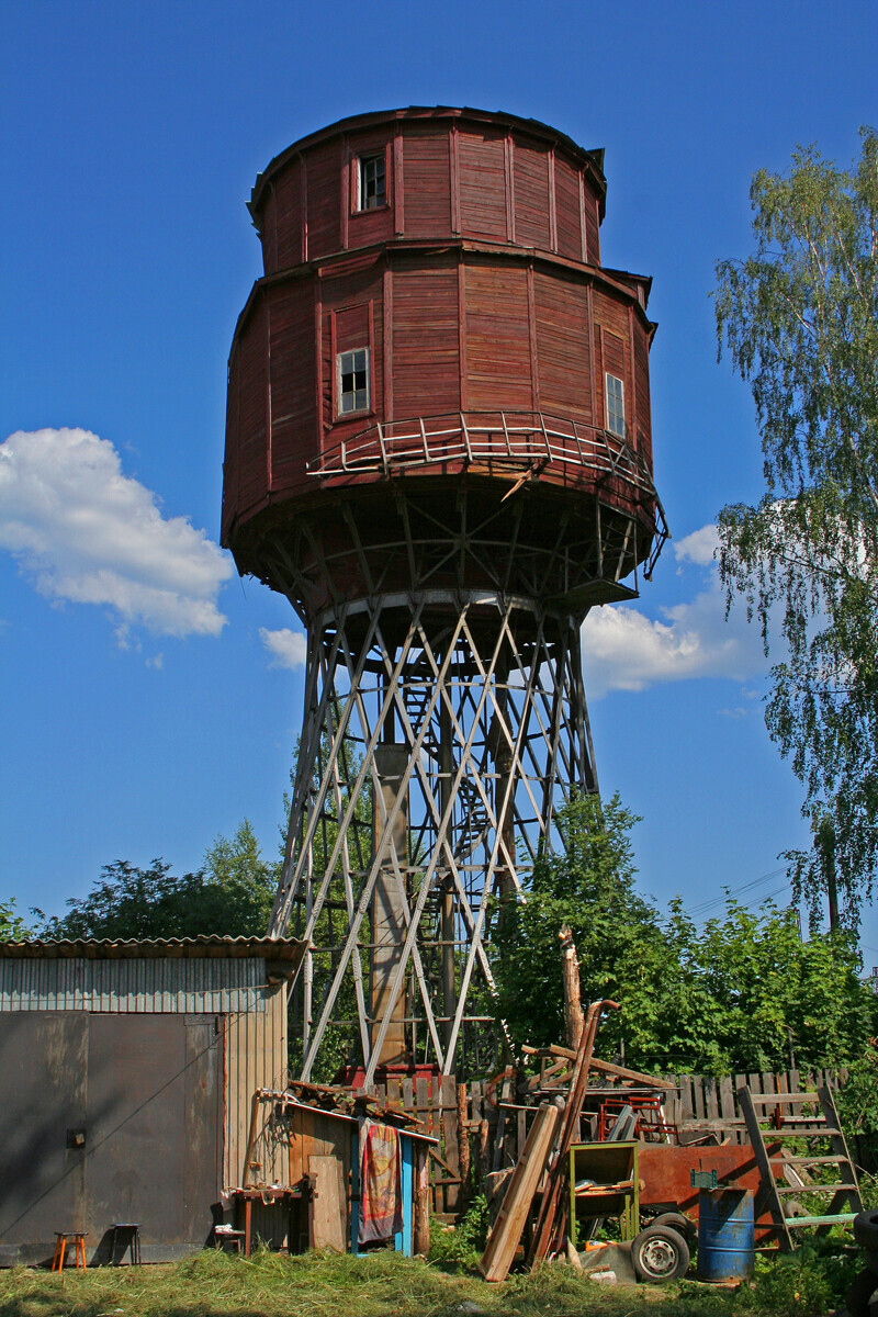 Петушки, водната кула.

