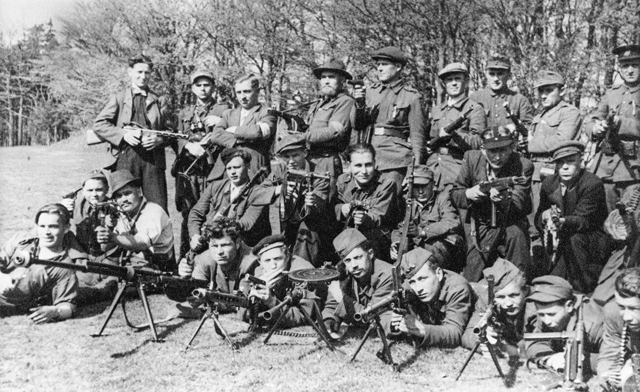 La 2ª Brigada Partisana Eslovaca el Día de la Victoria.