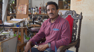 What an Ethiopian artist learned after more than 30 years in Russia