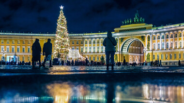 How St. Petersburg is getting ready for New Year 2024 (PHOTOS)