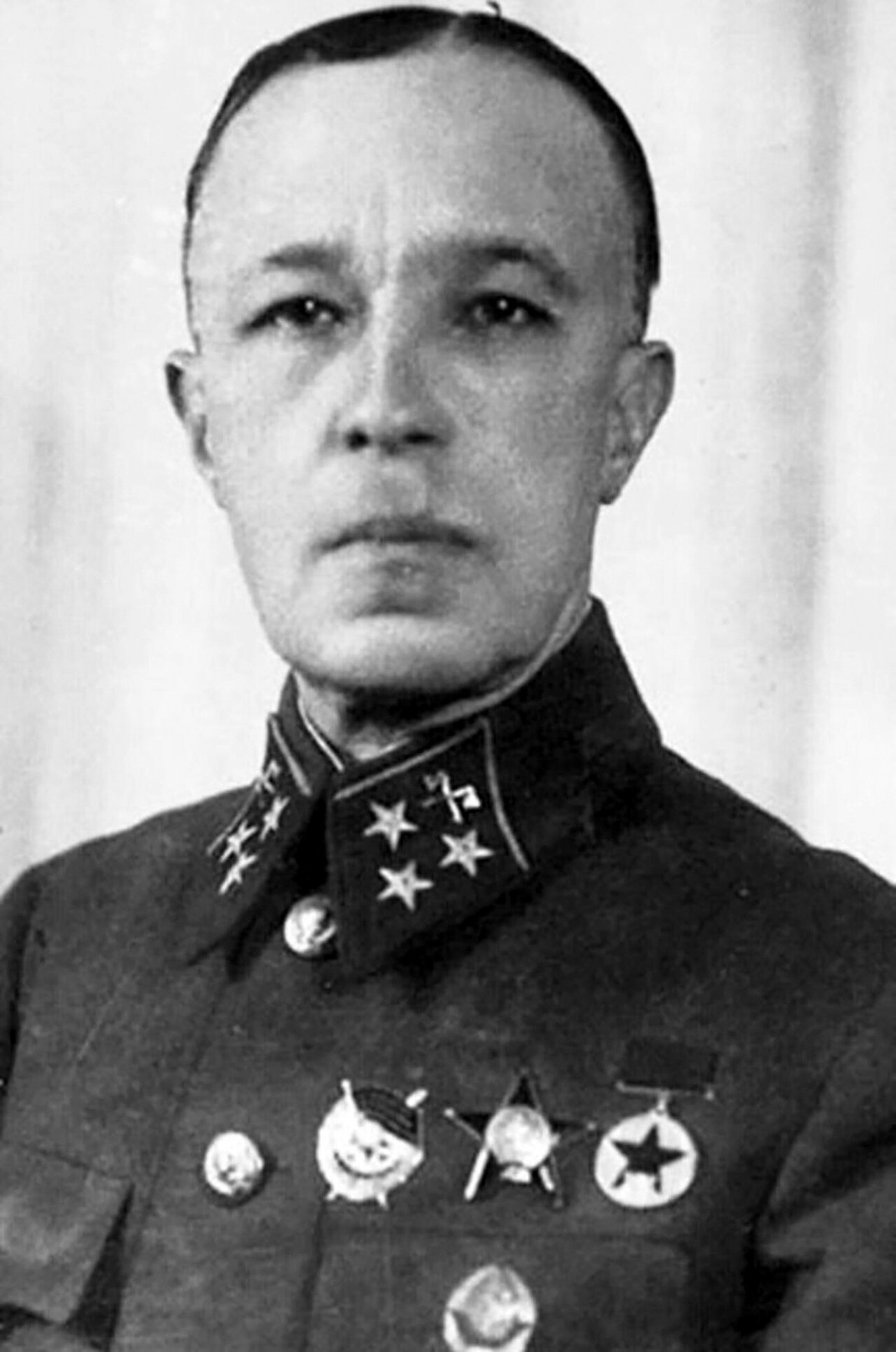 Dmitrij Karbišev