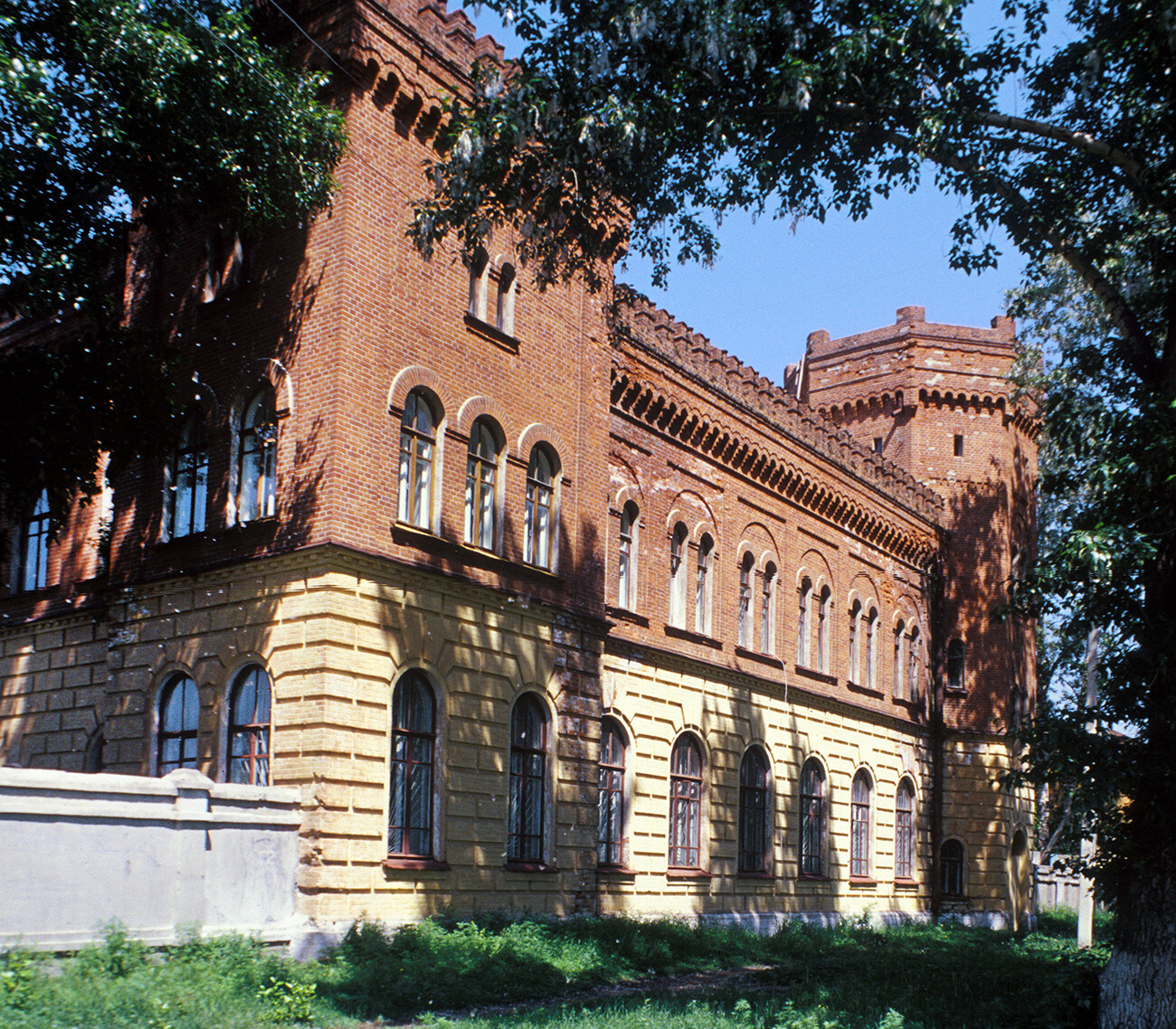Blagoveshchensk. Sede della Società dell’Amur di Spedizioni e Commercio (1910-12). 13 giugno 2002
