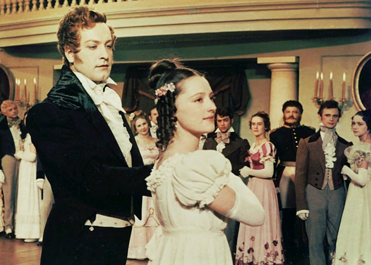Fermo immagine dal film sovietico del 1958 “Evgenij Onegin”