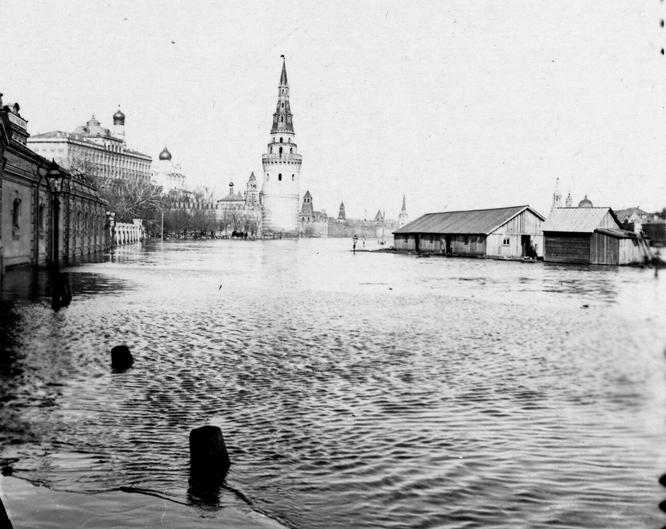 Inundación de 1908 cerca del Kremlin