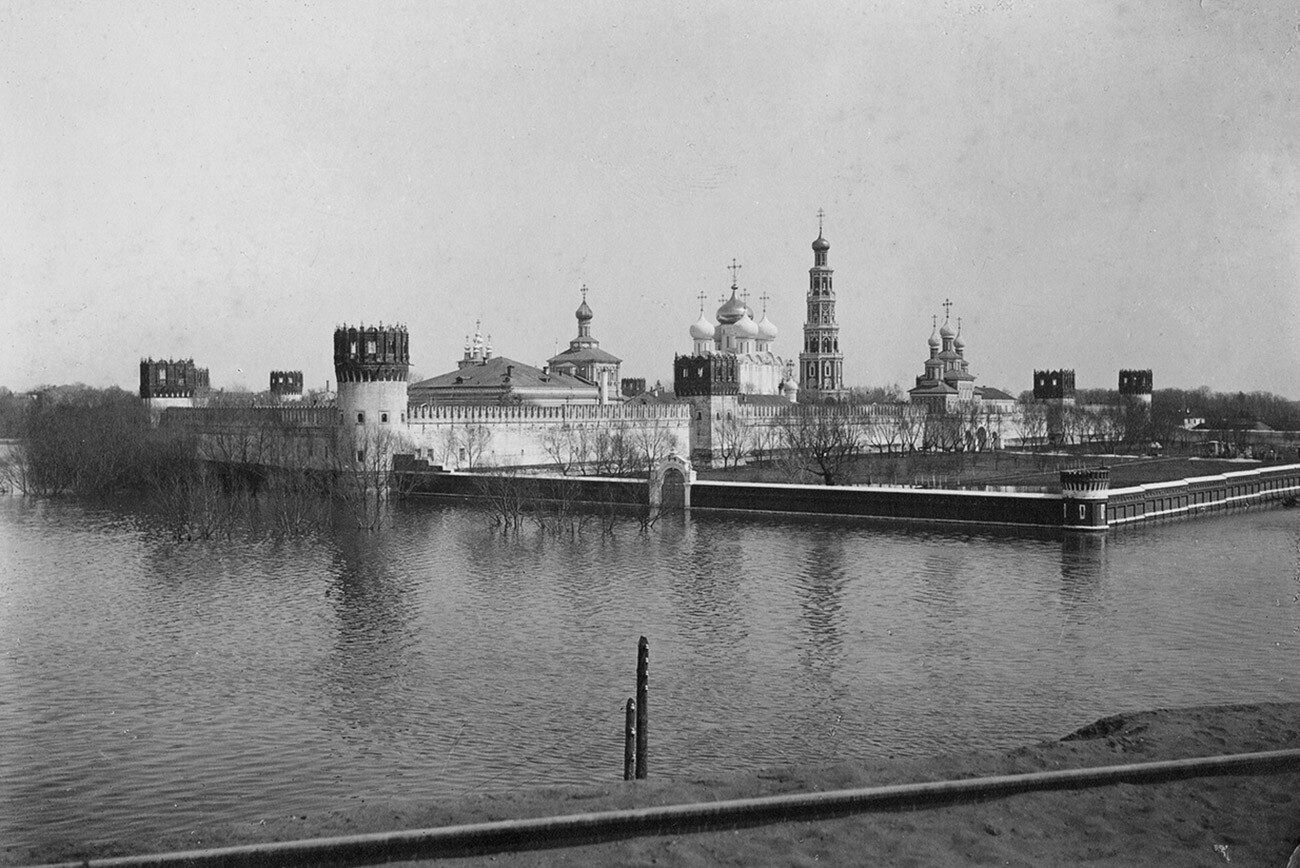 Inundación de 1908. Vista del convento de Novodévichy