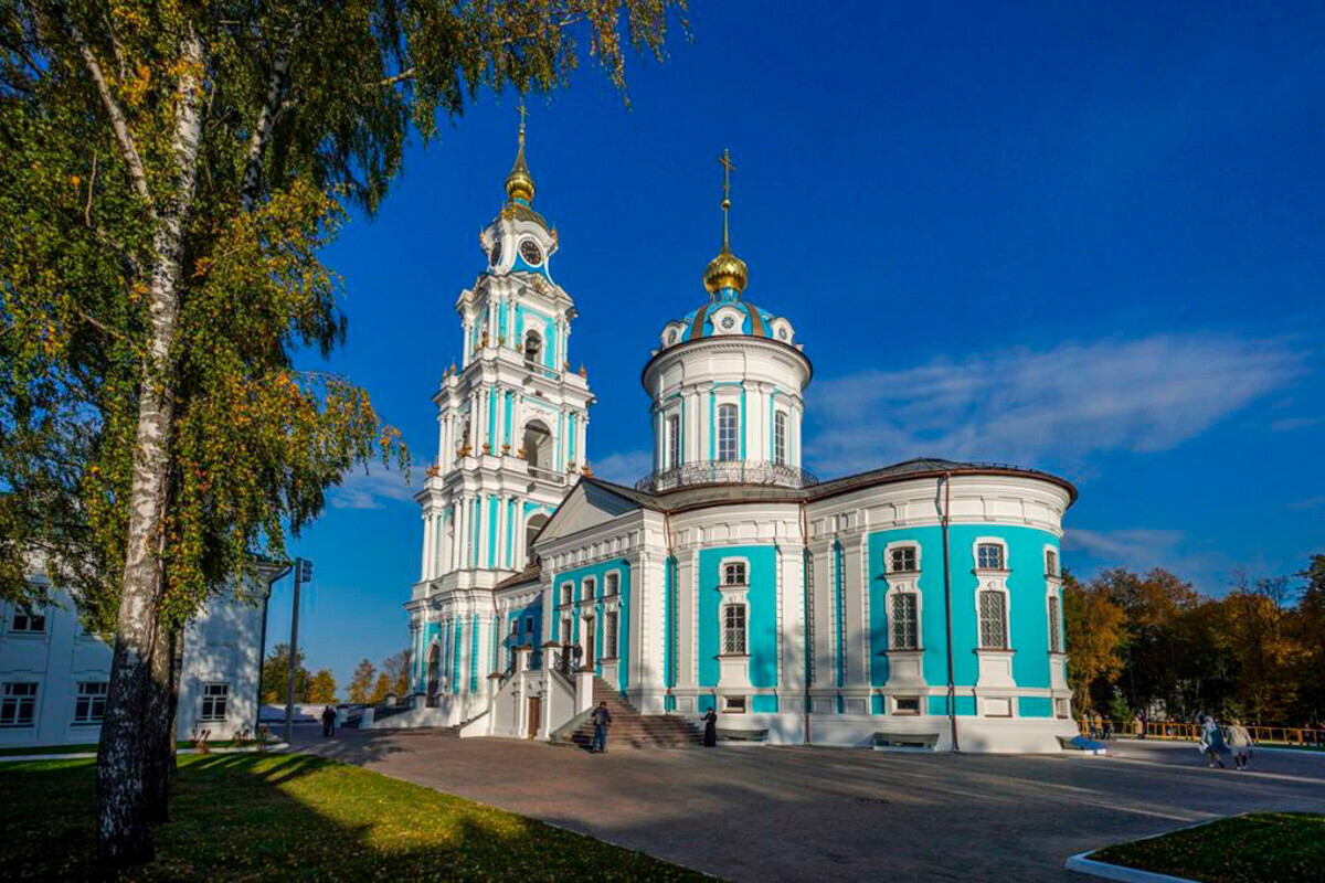 La catedral de la Epifanía de Kostromá, recreada en 2023, lugar actual del icono Fiódorovskaya