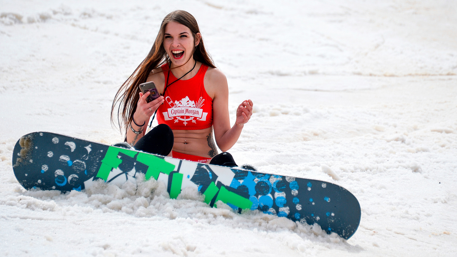 Spring bikini  snowboarding in Sochi