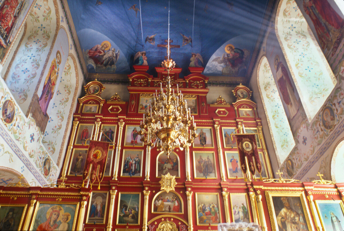 Cathedral of Icon of Virgin of the Sign (1757-62). View east toward the icon screen. October 4, 1999