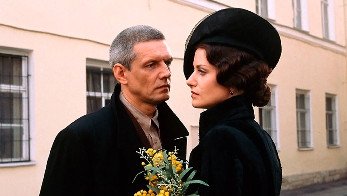 Il Maestro e Margherita della serie del 2005 erano rispettivamente Aleksandr Galibin (1955-) e Anna Kovalchuk (1977-)