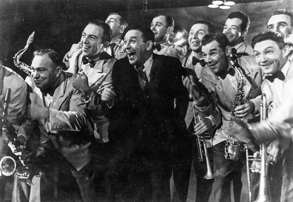 Singer Leonid Utesov with his jazz band, 'The Jolly Fellows' from the film of the same name, 1930s.