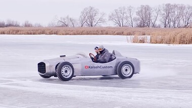 Driften auf Eis (VIDEO)
