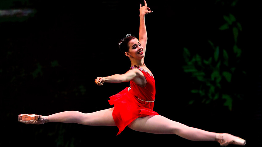 Anastasia Limenko dancing in the ‘Esmeralda’ ballet