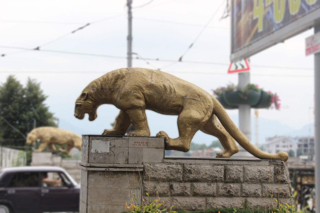 Monuments to leopards in North Ossetia.