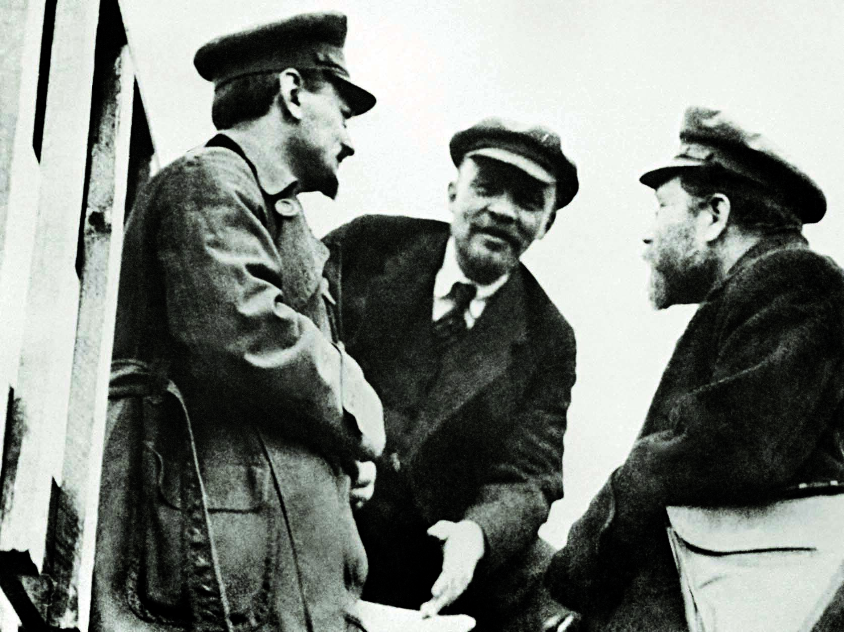 Trotski, Lenin y Kámenev, 1919.