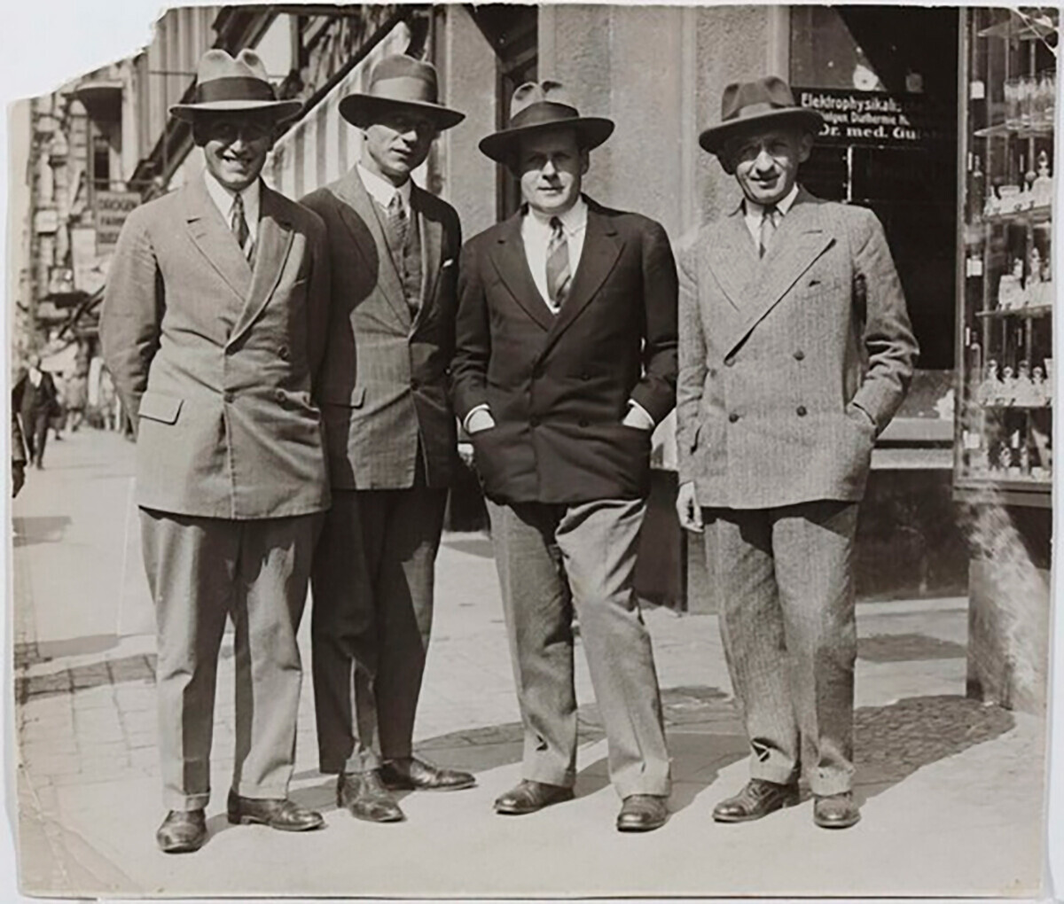 Grigori Alexandrov, Edouard Tissé, Sergueï Eisenstein et Julian Kaufman, Berlin, 1929