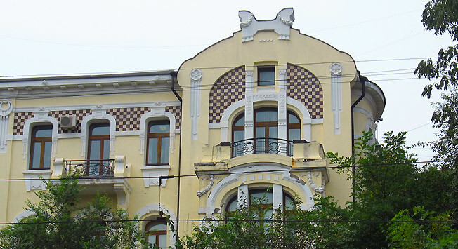 A mansão da família Brynner em Vladivostok.