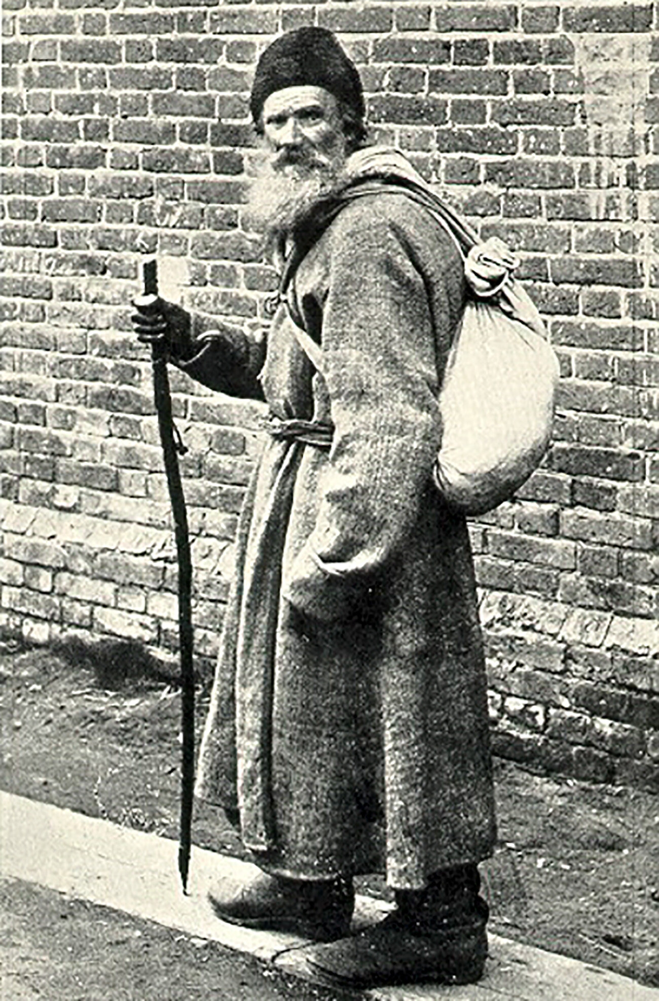 Léon Tolstoï lors de sa marche de Moscou à Iasnaïa Poliana