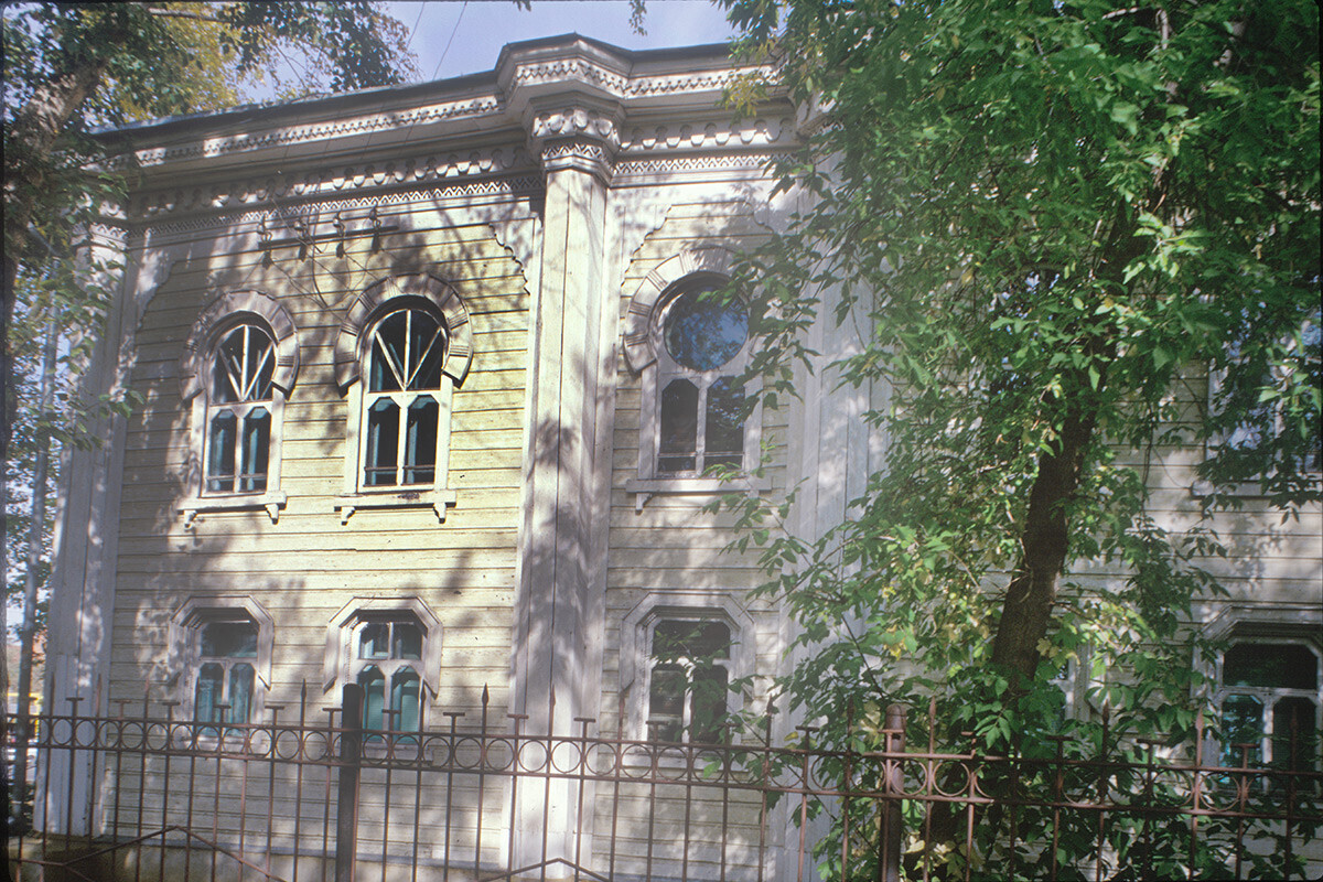 Synagogue des Soldats. Photographie prise par William Brumfield le 18 septembre 1999