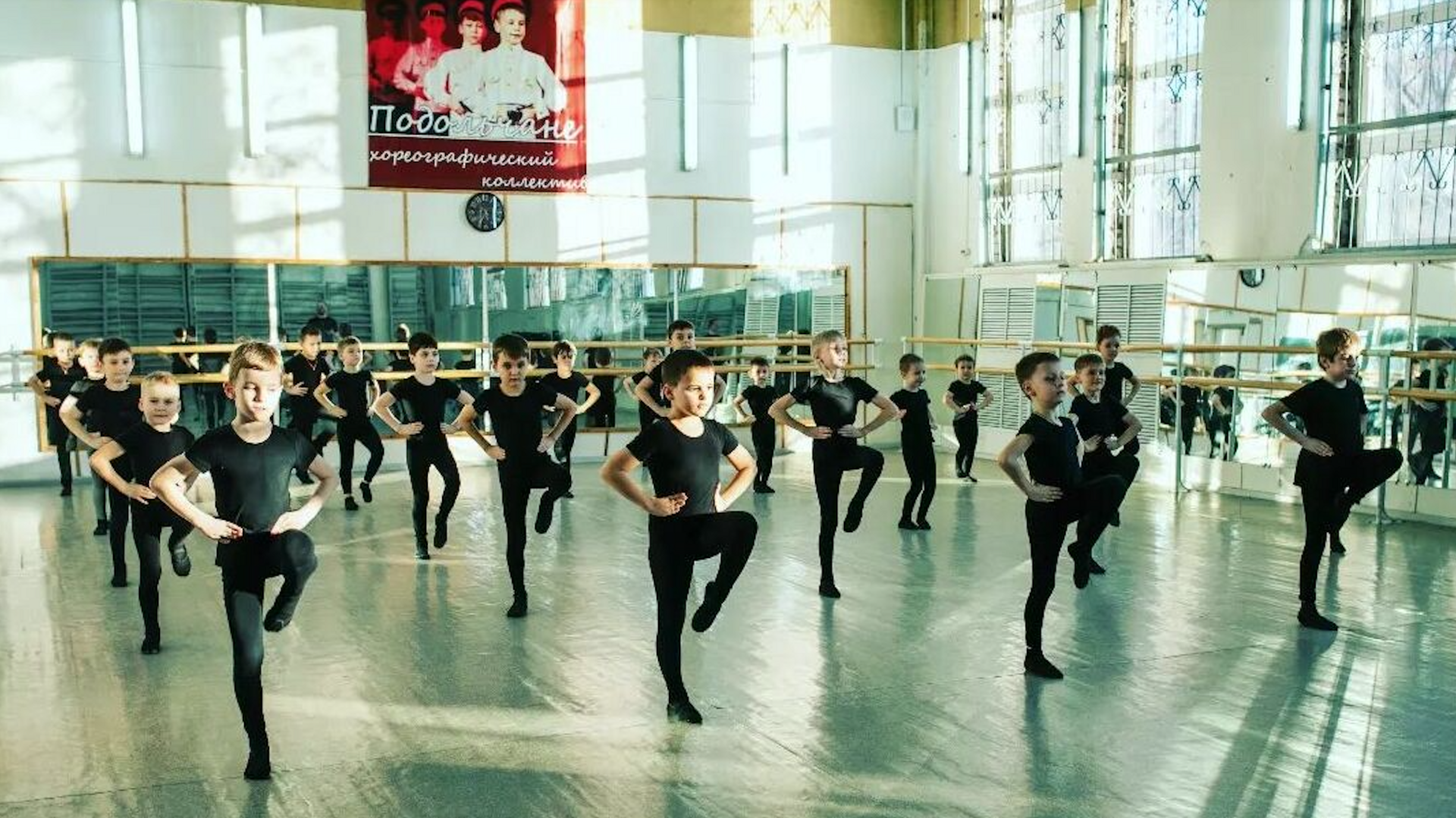 instagram.com/folk_dance_ballet_boys