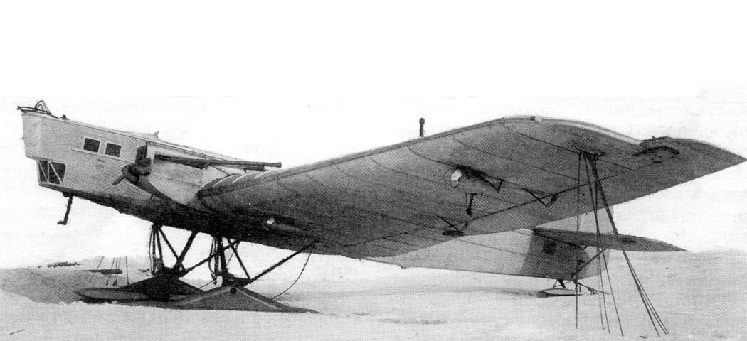 Túpolev TB-1, introducido en 1929, se construyeron en total 218 aparatos