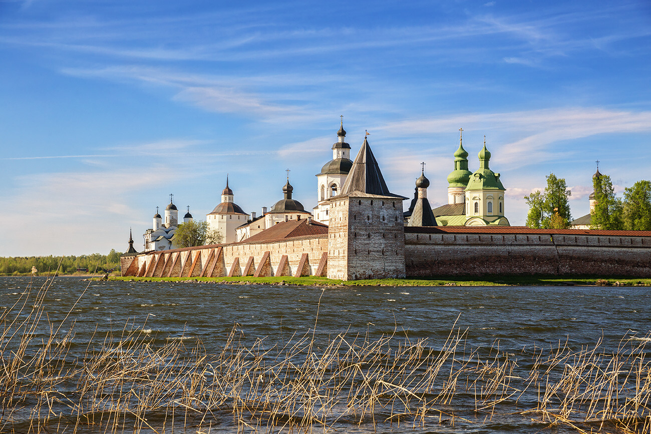 Ensemble of the Kirillo-Belozersky monastery