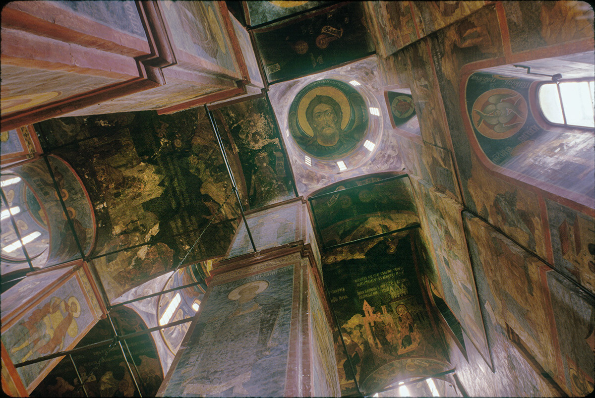 Cathedral of Smolensk Icon. Interior, ceiling of south aisle & southwest dome with fresco of John the Baptist, Angel in the Wilderness. Left: central aisle. May 25, 1997.