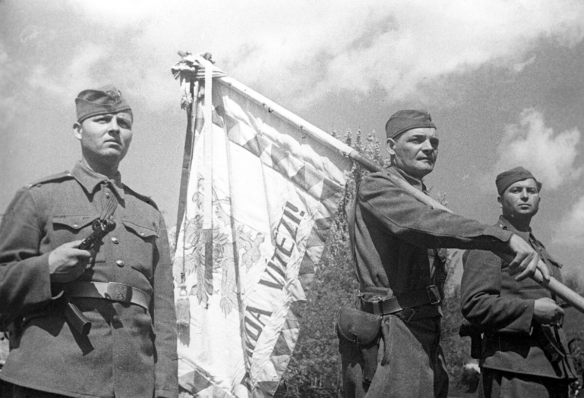 Flag-bearers at I Czechoslovak Army Corps.