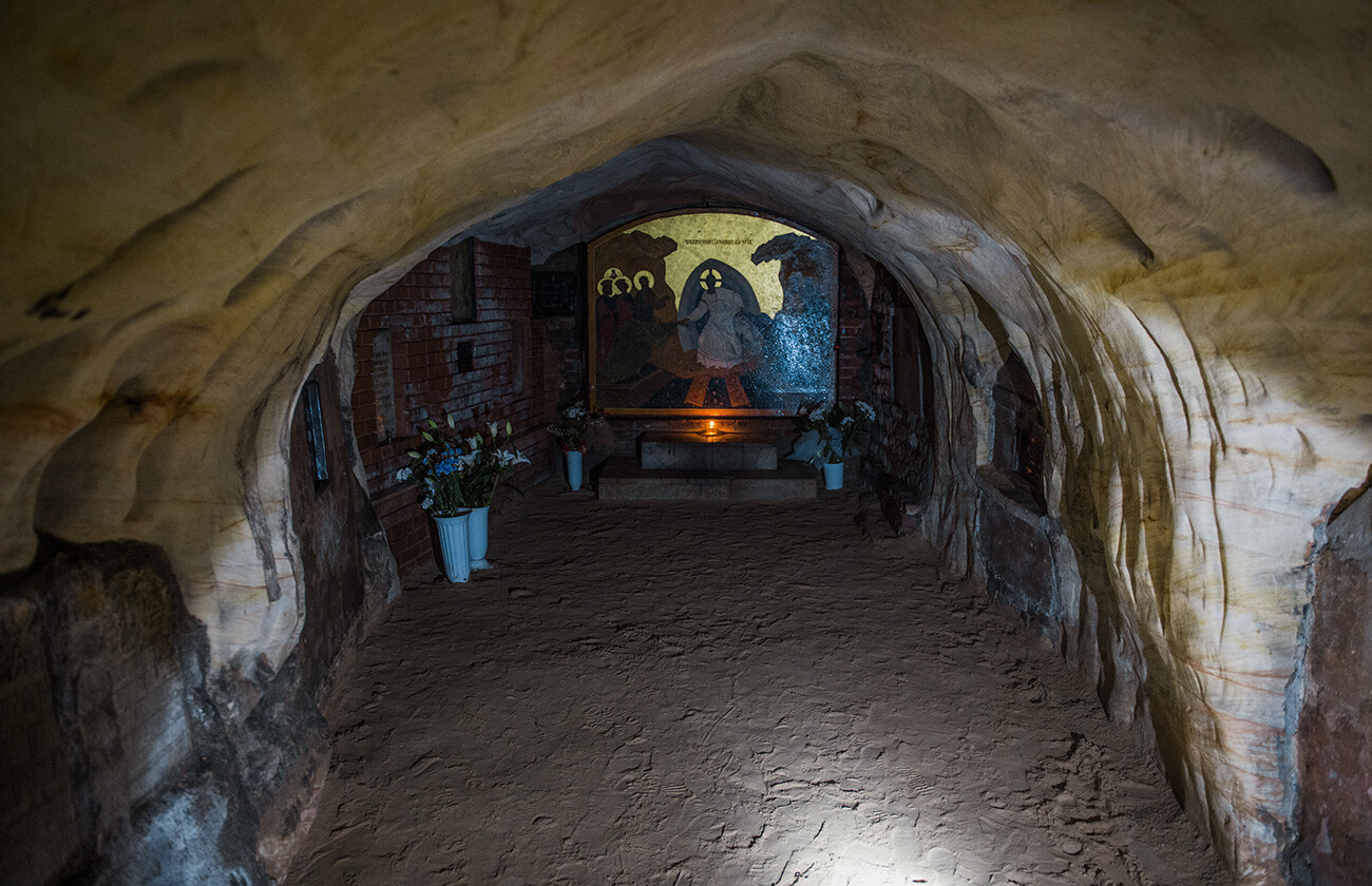 Iglesia de la Cueva de la Dormición