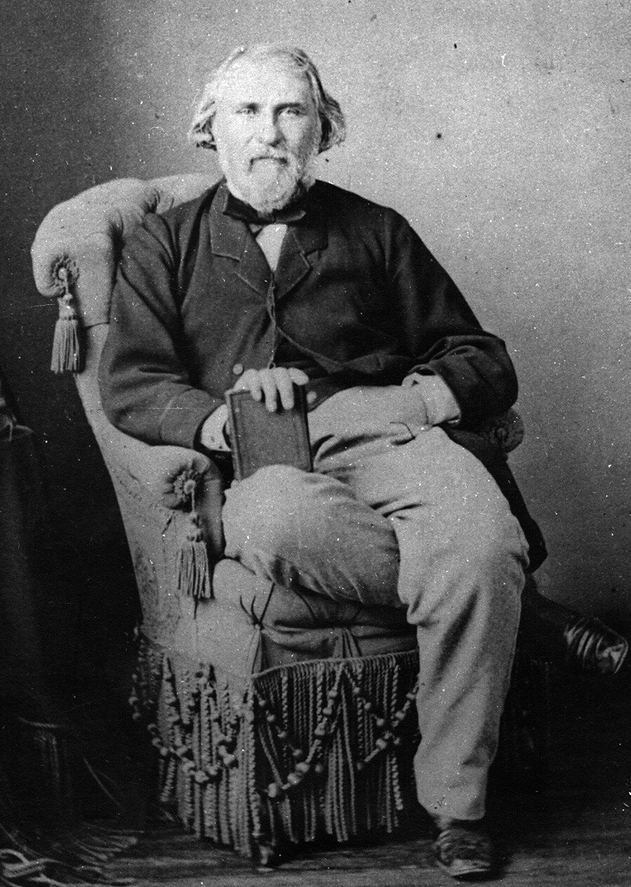 Ivan Turguêniev (1818 - 1883)