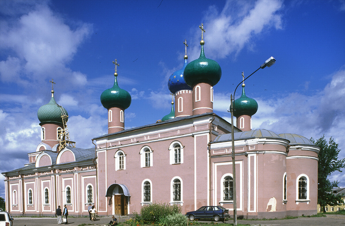 Cathedral of the Transfiguration (1693-1748; expanded in 1870s). Southeast view. August 14, 2005