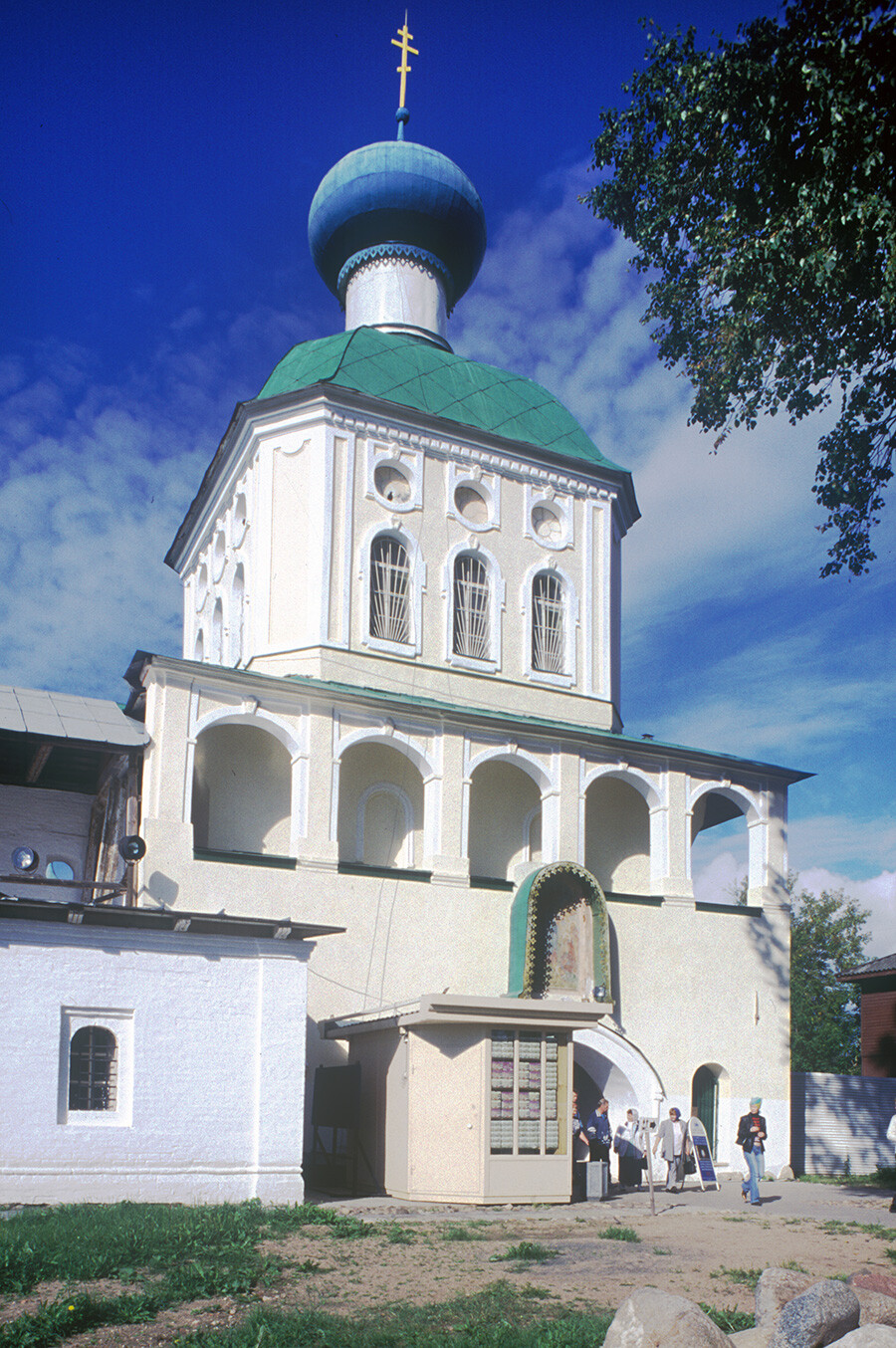 Tikhvin Mother of God-Dormition Monastery. Church of Tikhvin Icon of Mother of God over West Gate (late 18th century). East view. August 14, 2005 