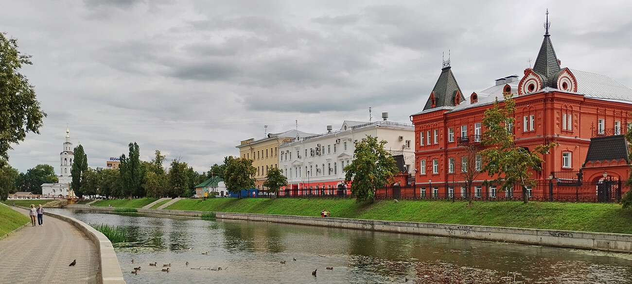 Russian cities during World War II vs now (Part 1)