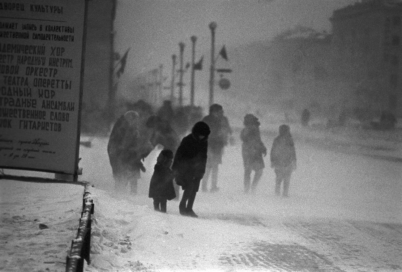 ノリリスクの吹雪はなぜ「黒い」と呼ばれるのか？