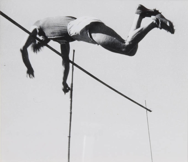 Skakalec v višino, 1937