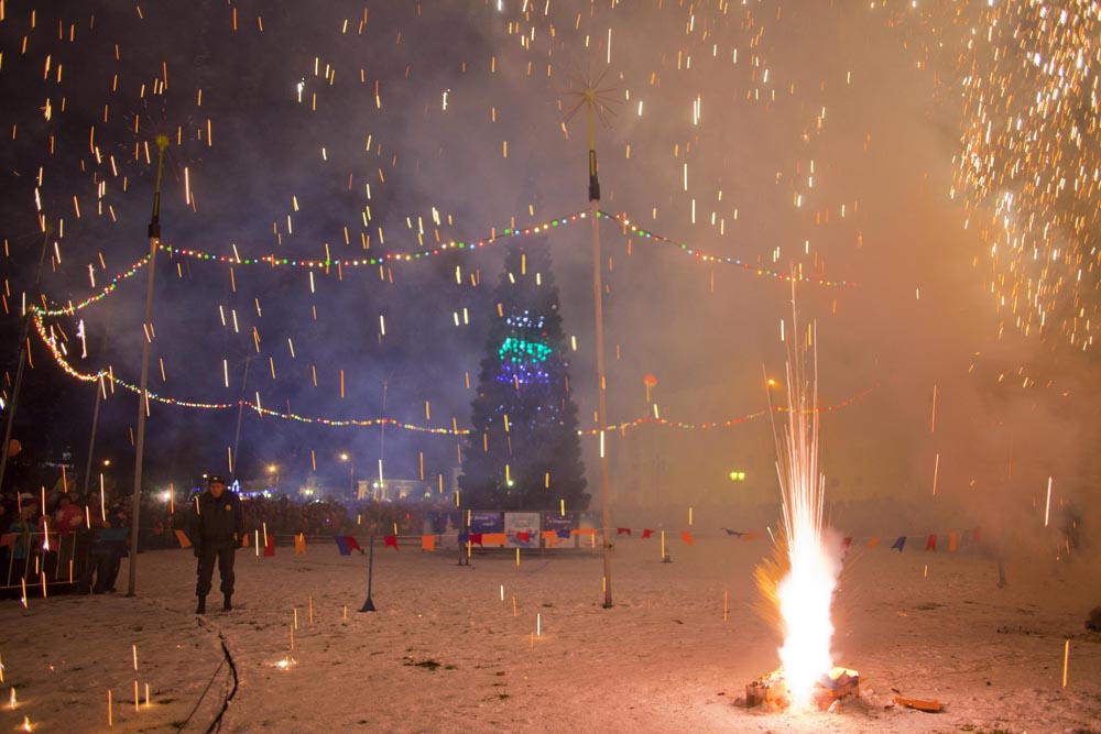 In late December Ded Moroz traditionally leaves his forest residence to open New Year&#039;s parties. Thanks to the GLONASS satellite system, anyone in any part of the globe is able to learn where he now is.