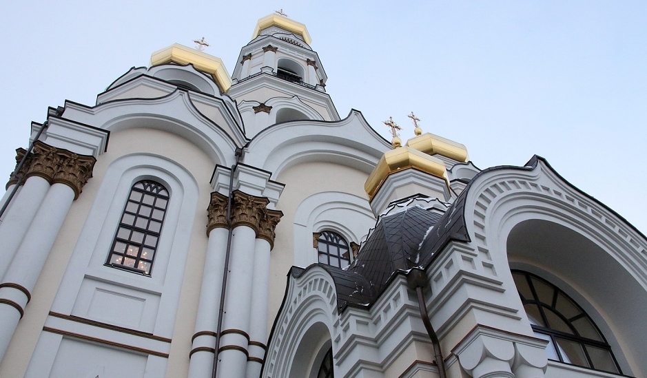 14/14. Храм је обновљен средствима Уралске рударско-металуршке компаније и Руске бакарне компаније.