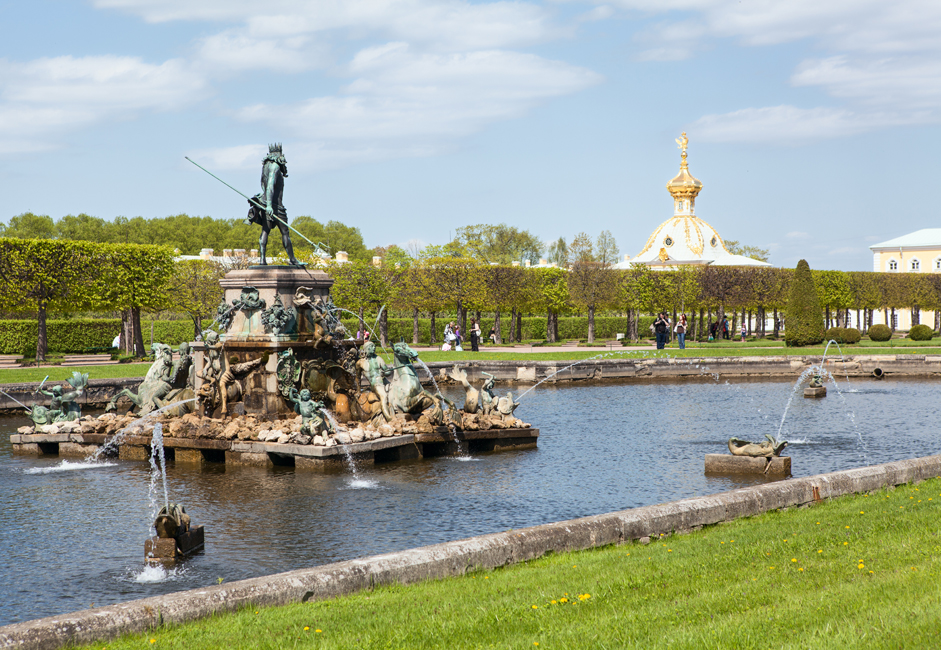 Unquestionably the number-one day trip from St. Petersburg, Peterhof lures visitors with its Versailles-inspired palace on the Baltic Sea. This scene is much better appreciated from April to October, when the Grand Cascade is flowing and the park is in bloom. Going to Peter the Great&#039;s summer palace by ferry or hydrofoil enhances the pleasure of the experience, giving you a sense of Peter&#039;s maritime ambitions and of the region&#039;s role as Russia&#039;s western frontier. The boat ride and extensive park make this a great summer outing for kids.