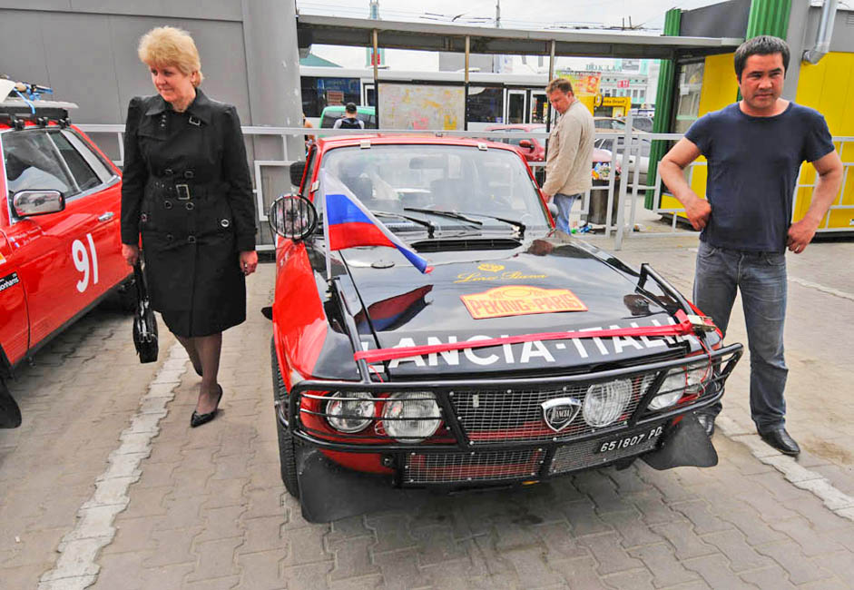 Iz nekog razloga, samo je jedan talijanksi automobil sudjelovao u utrci – prekrasna Lancia Fulvia Coupe proizvedena 1971., sa startnim brojem 57.