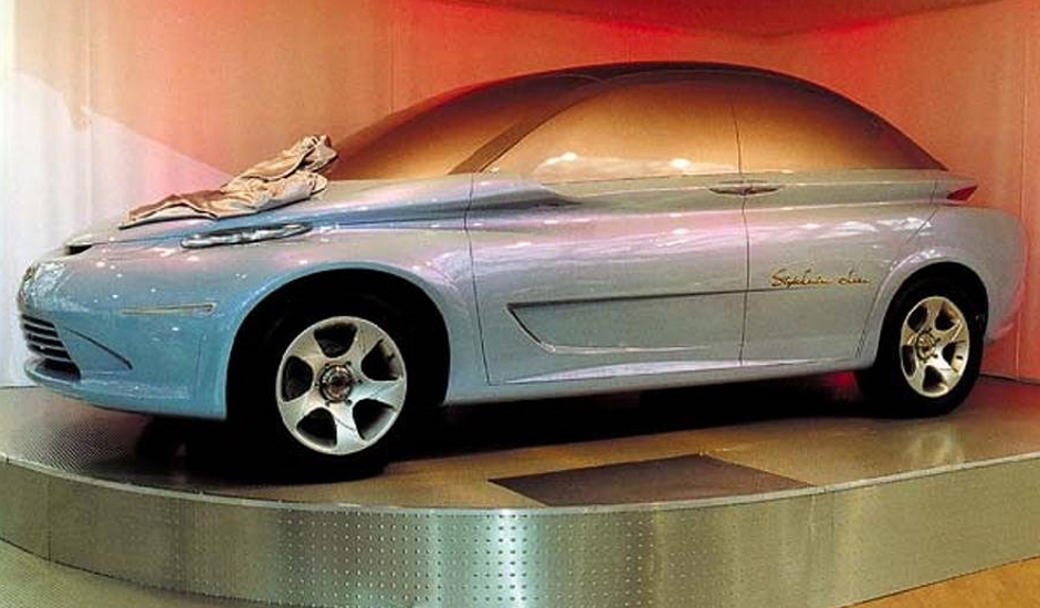 3/12. Тим конструктора компаније „АвтоВАЗ“, на челу са Сергејом Синељниковом, направио је модел „Лада Питер Турбо“ STC који представља њихову визију аутомобила једноседа са добрим аеродинамичким својствима. Интересантан детаљ у вези са овим моделом је то што кров возила није испупчен, већ благо удубљен. Ауто је представљен јавности 2000. на Париском сајму аутомобила и добио је похвале страних експерата. Међутим, то је био само модел – врата се нису отварала, већ су била исцртана на каросерији. Овај пројекат није одмакао даље од конструкторског бироа, а израђени модел налази се у музеју.