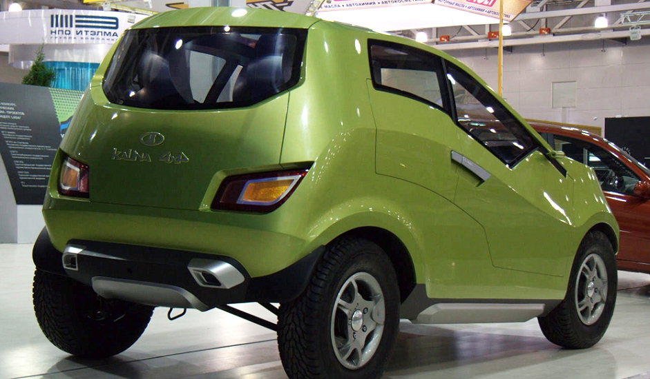 „Lada“ je razvijala novu seriju hatchbacka s pogonom na sva četiri kotača. Serijska proizvodnja je trebala početi krajem 2017. ili početkom 2018. Novi projekt poznatog proizvođača ulijevao je nadu da će automobil postići uspjeh. Kasnije je ruski auto-gigant prekinuo daljnji rad na najavljenom modelu „Lada Kalina“ s pogonom 4x4, čiji je koncept predstavljen 2007. „AvtoVAZ“ je procijenio da će dodavanje pogona i na zadnju osovinu zahtijevati brojne izmjene i uzrokovati značajne troškove. Zato se tvrtka opredijelila za liniju manjeg otpora i usmjerila se na razvoj drugih modela.